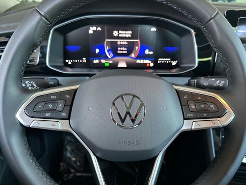 New 2025 Volkswagen Jetta SE image 21