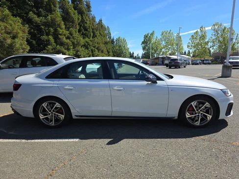 Used 2023 Audi A4 2.0T Premium Plus w/ Premium Plus Package image 8