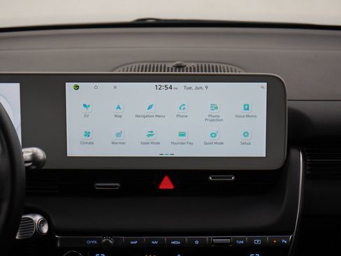 Certified 2024 Hyundai Ioniq 5 SE AWD/4WD image 15