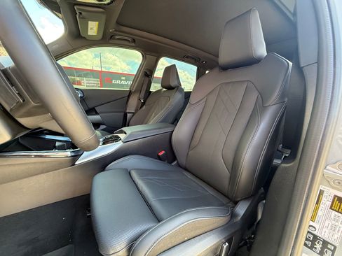 Used 2025 BMW X3 xDrive30 w/ Premium Package AWD/4WD image 18