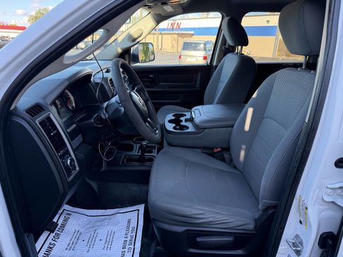 Used 2017 RAM 3500 Tradesman w/ Chrome Appearance Group AWD/4WD image 12