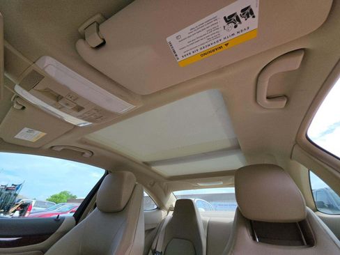 Used 2015 Mercedes-Benz C 250 Coupe image 6