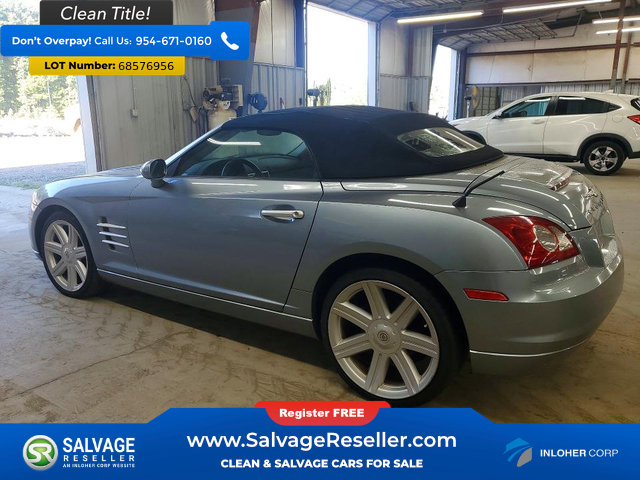 Used 2005 Chrysler Crossfire Limited RWD image 3