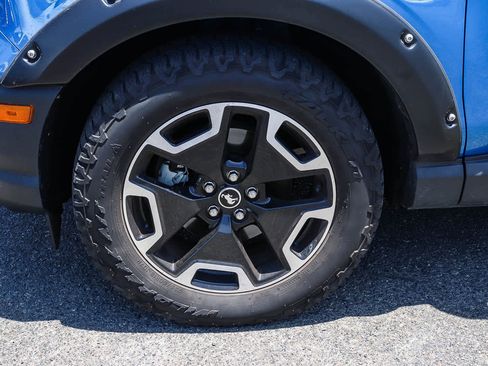 Used 2022 Ford Bronco Sport Outer Banks w/ Tech Package AWD/4WD image 11