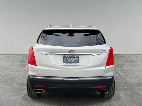 Used 2017 Cadillac XT5 Luxury w/ Driver Awareness Package image 11