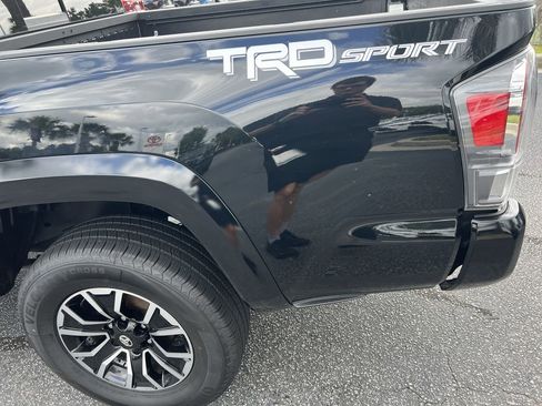 Used 2021 Toyota Tacoma TRD Sport RWD image 8