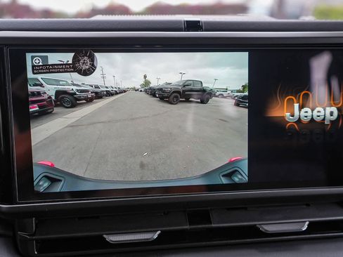 New 2026 Jeep Gladiator Mojave image 38