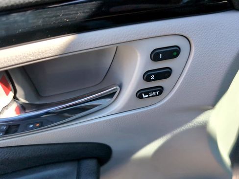 Used 2016 Honda Pilot Elite image 15