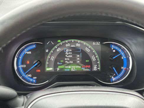 Certified 2024 Toyota RAV4 XSE AWD/4WD image 28