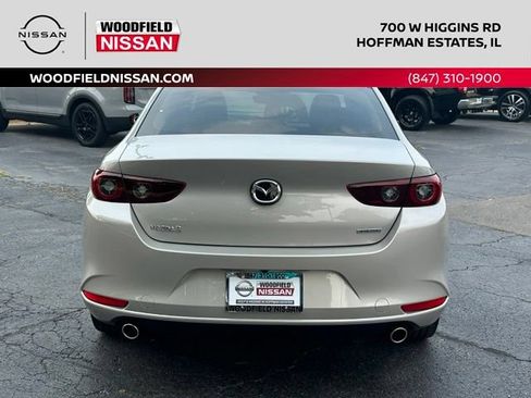 Used 2024 MAZDA MAZDA3 s FWD image 5
