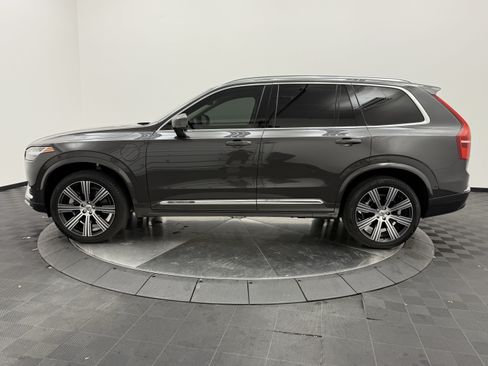 Certified 2024 Volvo XC90 T8 Plus w/ Protection Package Premier AWD/4WD image 5