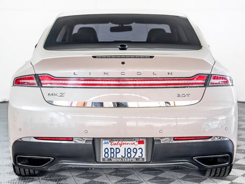 Used 2018 Lincoln MKZ Reserve image 10