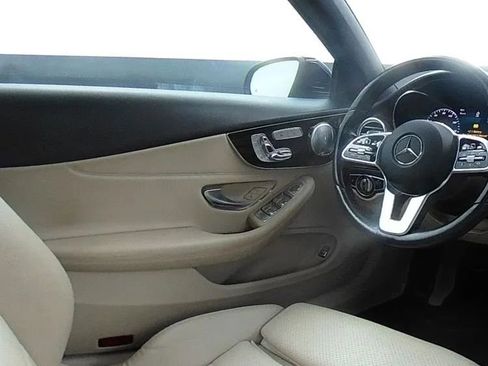 Used 2019 Mercedes-Benz C 300 4MATIC Cabriolet image 8