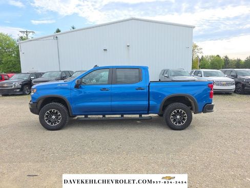 Certified 2022 Chevrolet Silverado 1500 ZR2 w/ Technology Package AWD/4WD image 2