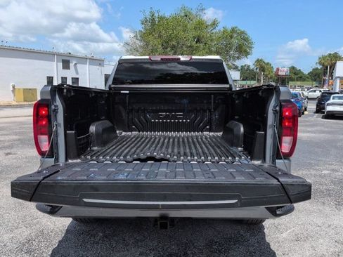 Used 2025 GMC Sierra 1500 Elevation AWD/4WD image 12