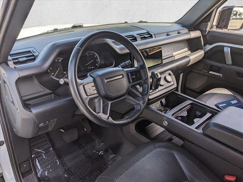 Used 2023 Land Rover Defender 110 X-Dynamic SE AWD/4WD image 10