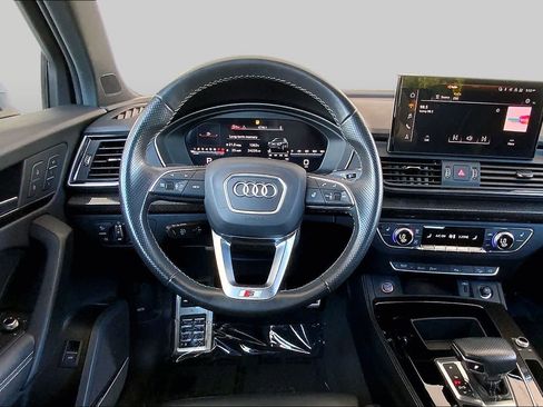 Used 2023 Audi SQ5 Premium Plus w/ Premium Plus Package AWD/4WD image 6