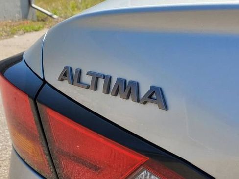 Used 2023 Nissan Altima 2.5 SR image 6
