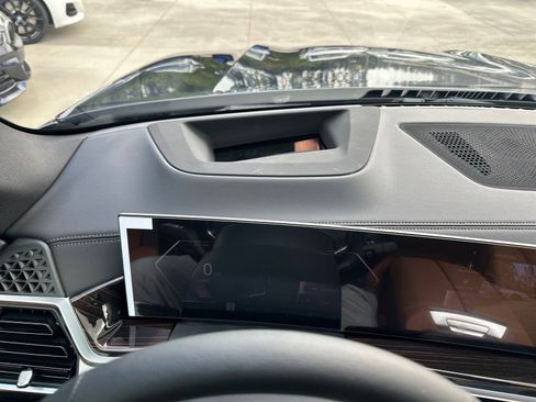 New 2026 BMW X5 sDrive40i RWD image 42