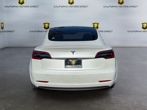 Used 2023 Tesla Model 3 Standard Range RWD image 4