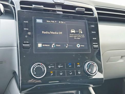 Used 2024 Hyundai Tucson SE image 20