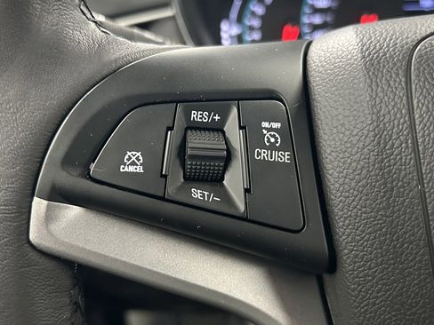 Used 2019 Chevrolet Trax LT w/ LT Convenience Package image 22