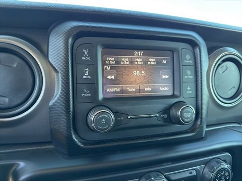 Used 2021 Jeep Wrangler Unlimited Sport image 16