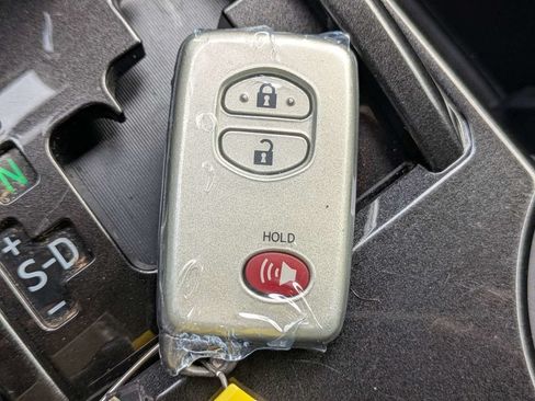 Used 2019 Toyota 4Runner Limited AWD/4WD image 31