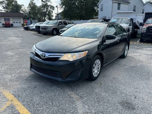 Used 2012 Toyota Camry LE image 21