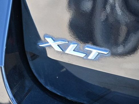Used 2021 Ford Explorer XLT w/ Equipment Group 202A RWD image 41