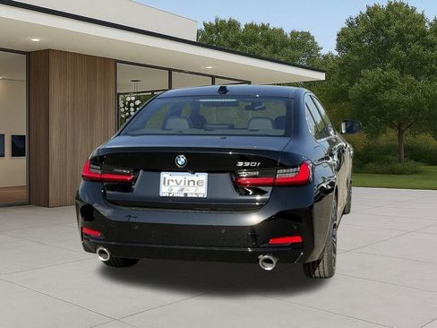 New 2026 BMW 330i Sedan w/ Convenience Package image 9