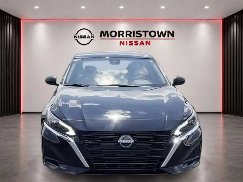 Used 2025 Nissan Altima 2.5 S FWD image 4