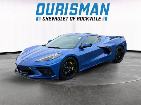 Used 2021 Chevrolet Corvette Stingray Premium Cpe w/ Z51 Performance Package image 2