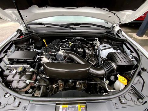 Certified 2024 Dodge Durango GT AWD/4WD image 29