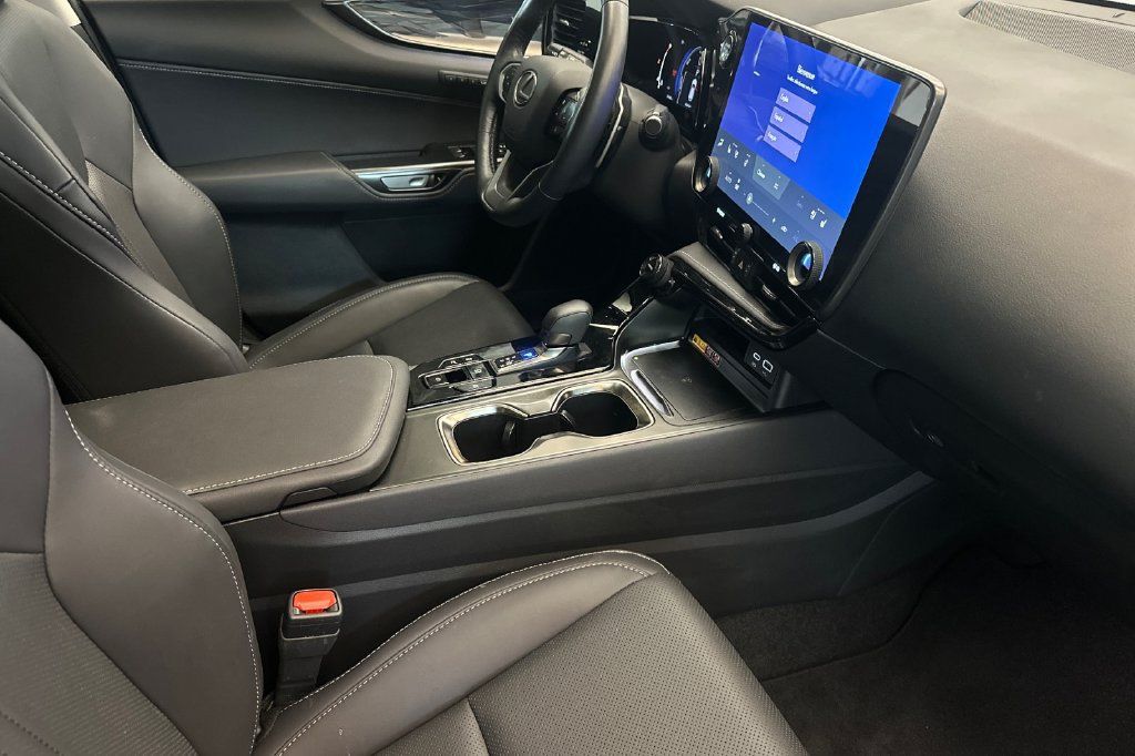 Certified 2025 Lexus NX 350h AWD w/ Accessory Package (2T) image 16