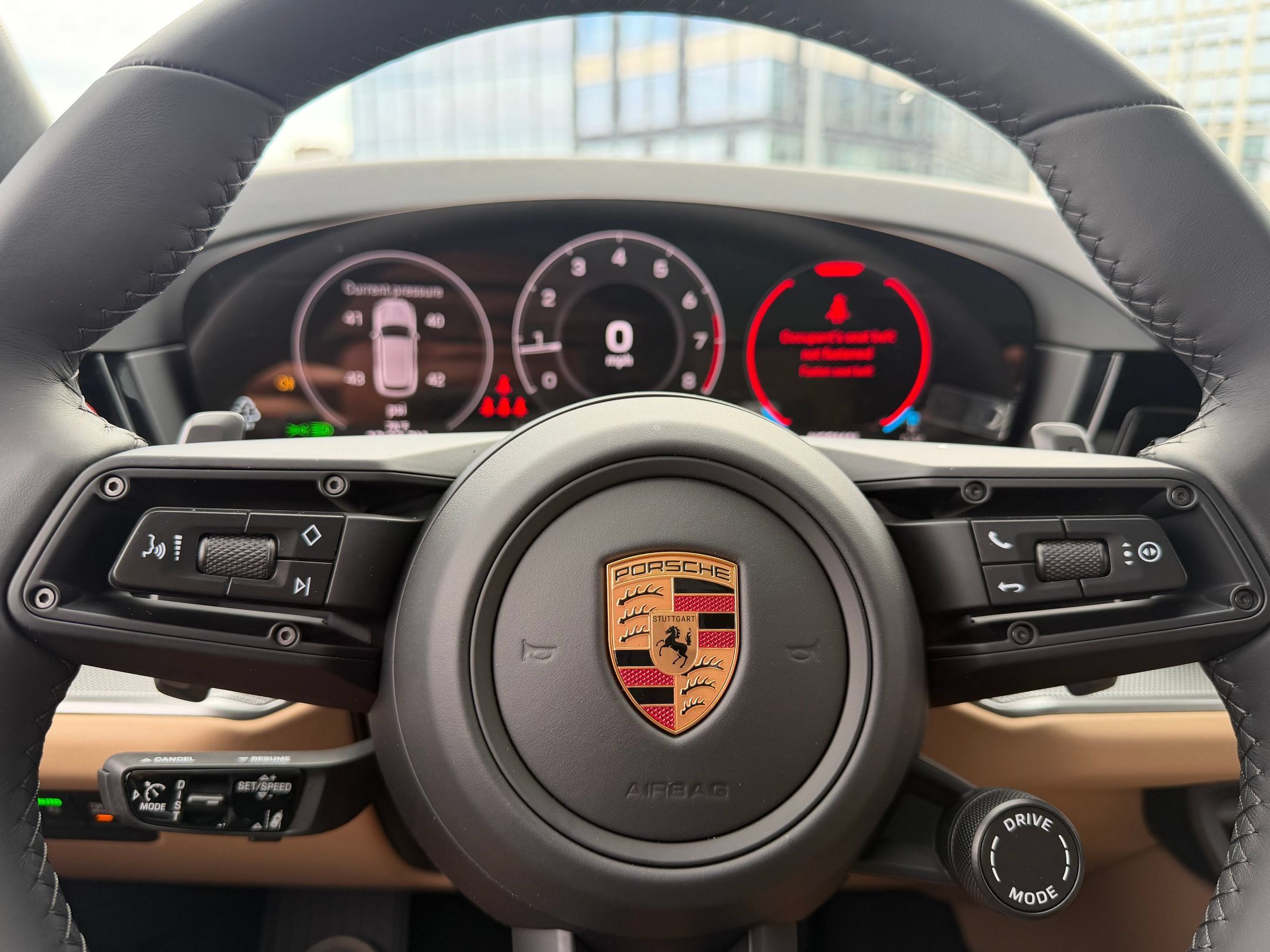 Certified 2026 Porsche Cayenne AWD/4WD image 31