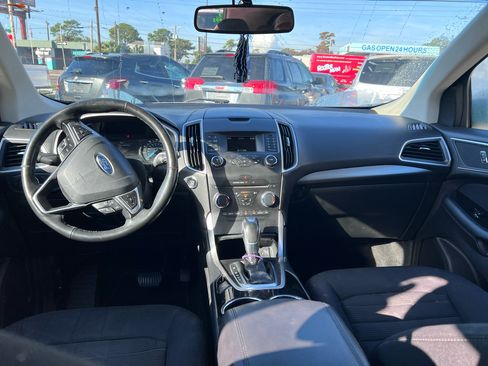 Used 2015 Ford Edge SEL w/ Cargo Accessory Package image 9