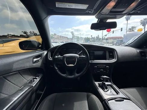 Used 2019 Dodge Charger R/T w/ Driver Confidence Group RWD image 40