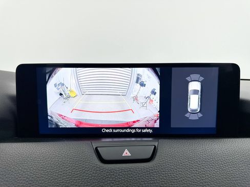Certified 2025 MAZDA CX-70 Plug-In Hybrid w/ Premium Pkg AWD/4WD image 12