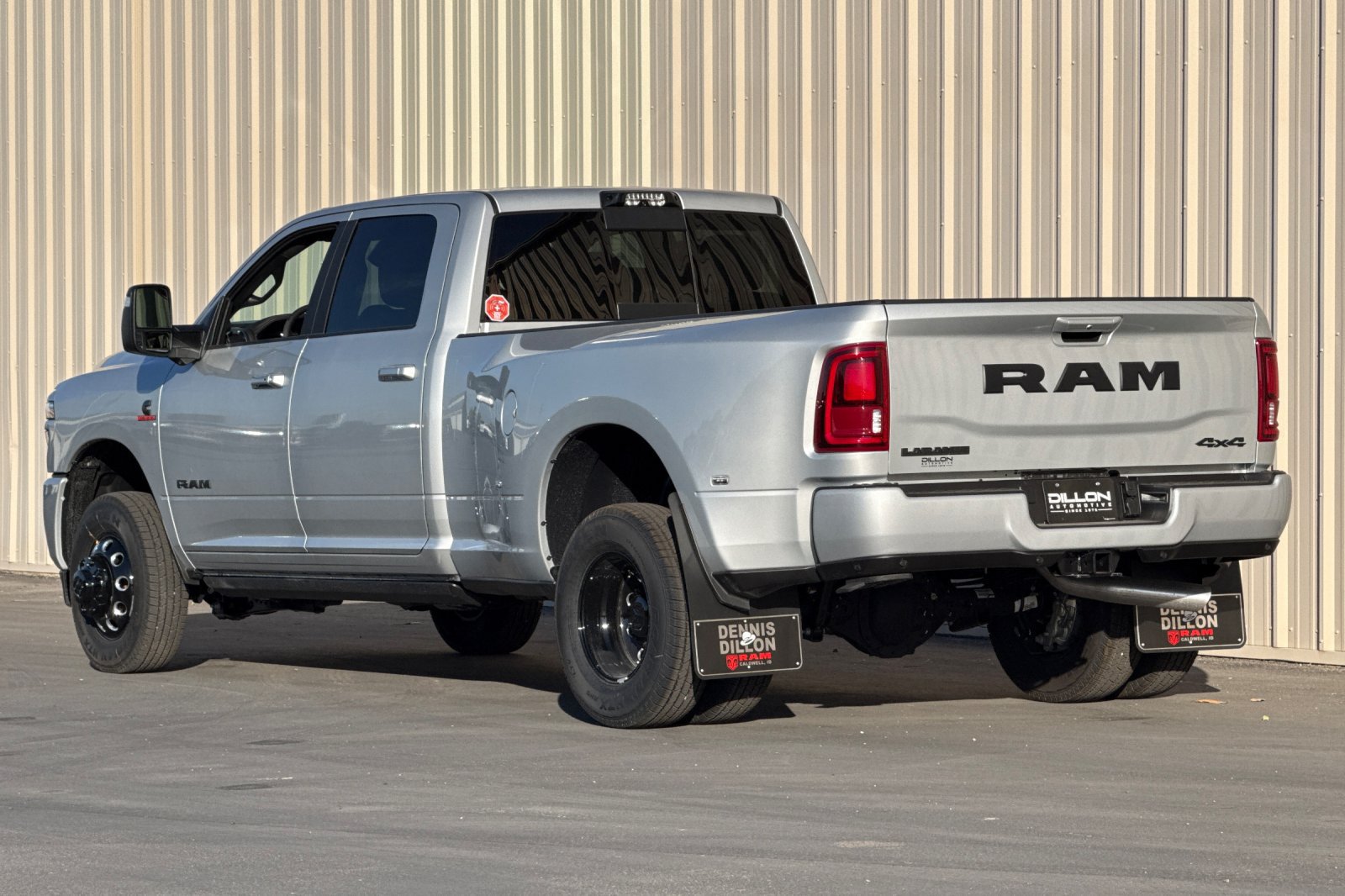 New 2026 RAM 3500 Laramie AWD/4WD image 4