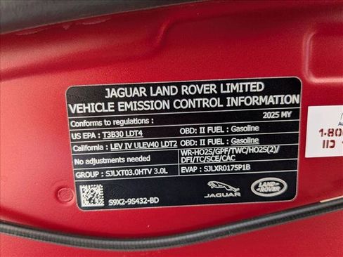 Certified 2025 Land Rover Range Rover Sport SE image 26