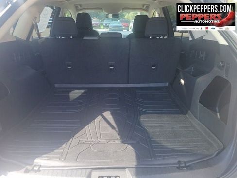 Used 2024 Ford Edge SE AWD/4WD image 10