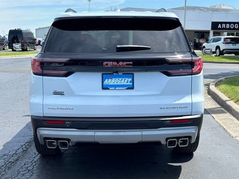New 2026 GMC Acadia Elevation w/ Elevation Premium Package FWD image 11