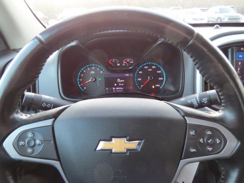 Used 2020 Chevrolet Colorado LT image 21