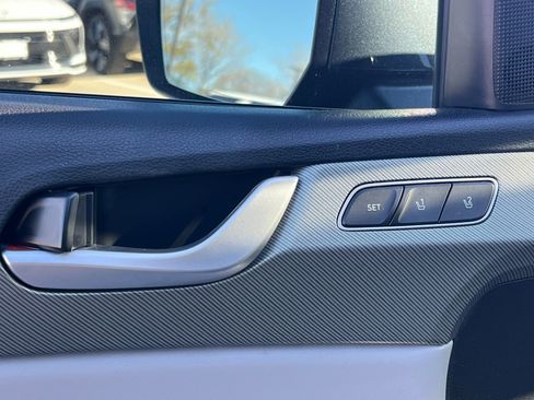 Used 2025 Hyundai Palisade SEL image 28