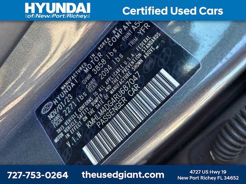 Certified 2024 Hyundai Elantra SEL image 12