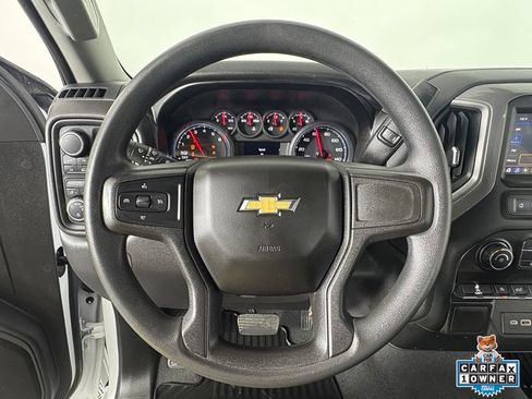Used 2021 Chevrolet Silverado 1500 Custom AWD/4WD image 2