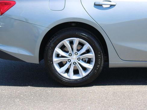 Used 2024 Chevrolet Malibu LT FWD image 13