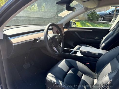 Used 2023 Tesla Model Y Long Range AWD/4WD image 11