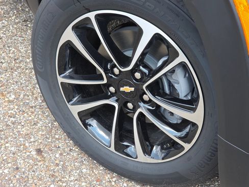 New 2026 Chevrolet TrailBlazer LT w/ Convenience Package AWD/4WD image 13